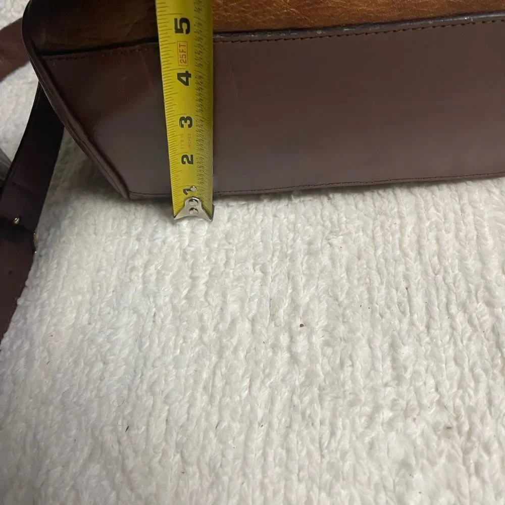 Gianni Conti Brown Leather medium Shoulder Bag  with gold tone hardwares